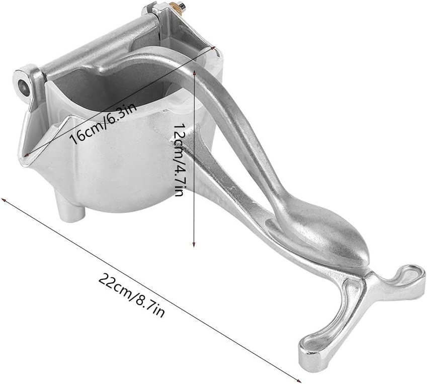 Manual fruit juicer